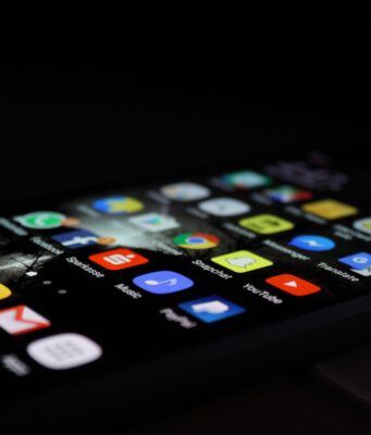 Od navigace, až po odhalení, což způsobuje bolest krku. Mobilní aplikace můžete využít doslova na cokoliv