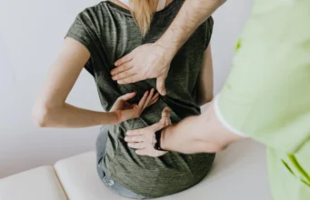 Co dělat, když za bolest v kříži může poškození nervů a jejich obalů?